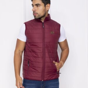 CHALECO JUSTO ACOLCHADO HOMBRE GUINDA